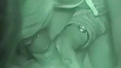Man oma geil porn gefrituurd meisje in hondenhouding