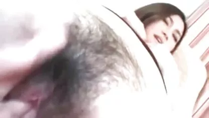 Meisjes met platte borsten weten nog gratis sex oma dat ze elkaar ontmoetten en actief aan hun vagina trekken.