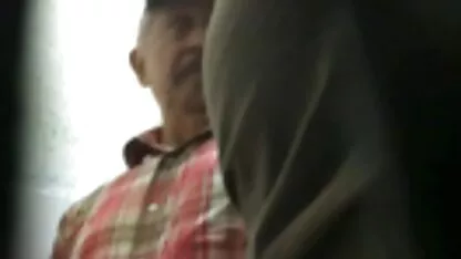 Glorie met kwaadaardig vuur oma sex xnxx met zwaartekracht